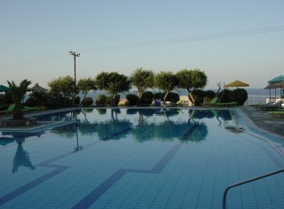 Hotel Semiramis Village