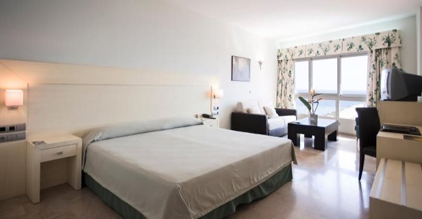 Hotel Senator Águilas