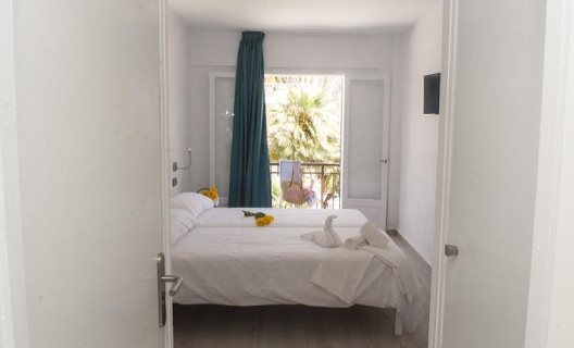Hotel Sensity Louty Golea