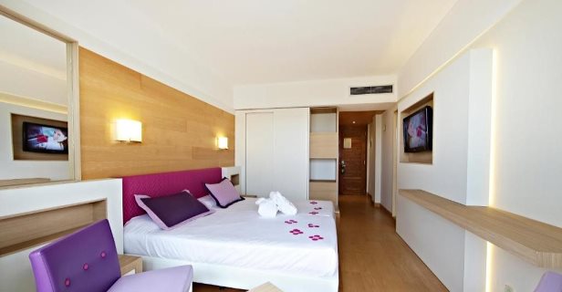 Hotel S'entrador Playa Spa