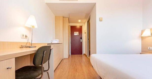 Hotel Sercotel Basic