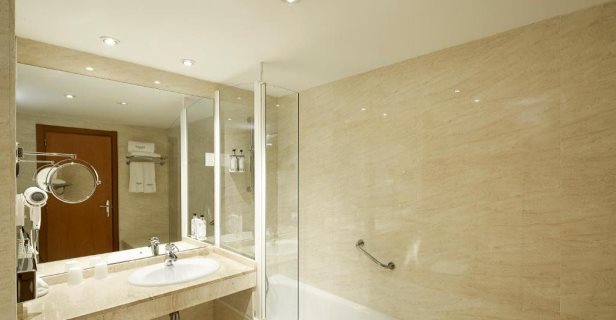 Hotel Sercotel Cornella Barcelona