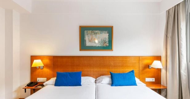 Hotel Sercotel De Los Reyes