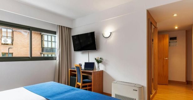 Hotel Sercotel De Los Reyes