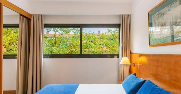 Hotel Sercotel De Los Reyes