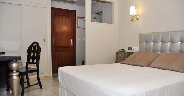 Hotel Sercotel Doña Carmela