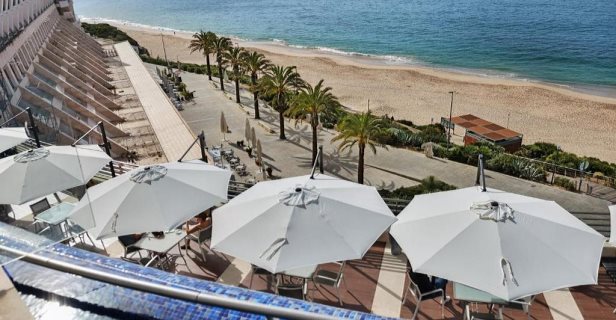 Hotel Sesimbra Oceanfront