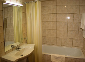 Hotel Seven Hills
