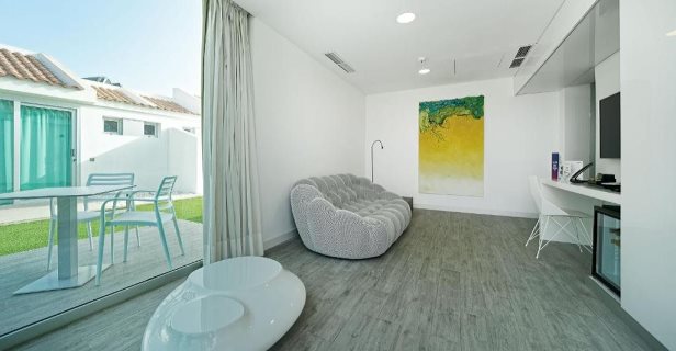 Hotel Seven & Wellness - Gay Men Only