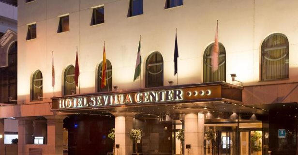Hotel Sevilla Center