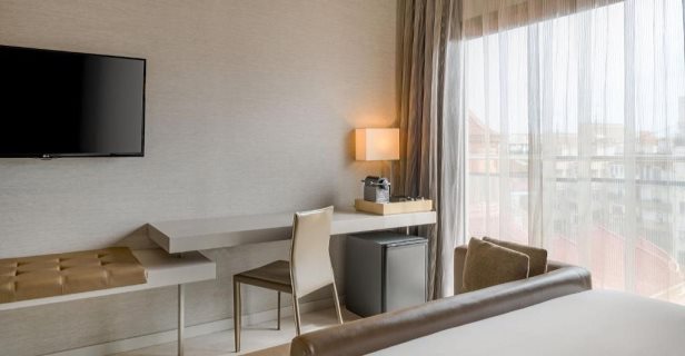 Hotel Sh Colón Valencia