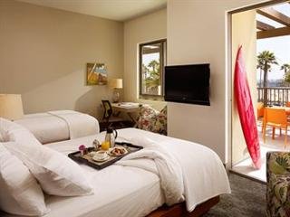Hotel Shorebreak