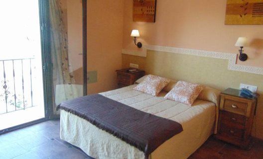 Hotel Sierra De Araceli