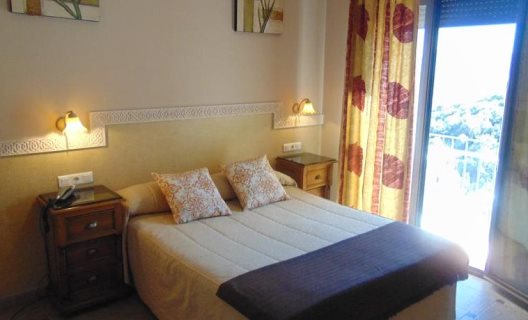 Hotel Sierra De Araceli