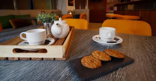 Hotel Silken Luis De Leon
