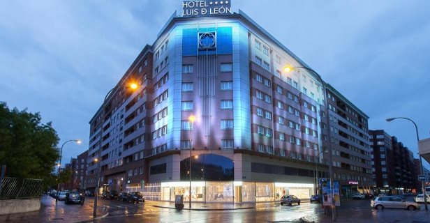 Hotel Silken Luis De Leon