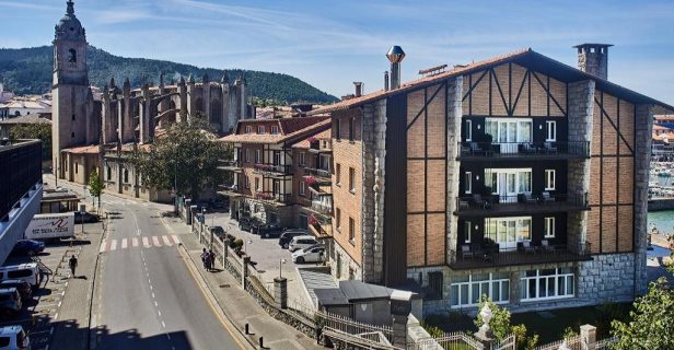 Hotel Silken Palacio Uribarren
