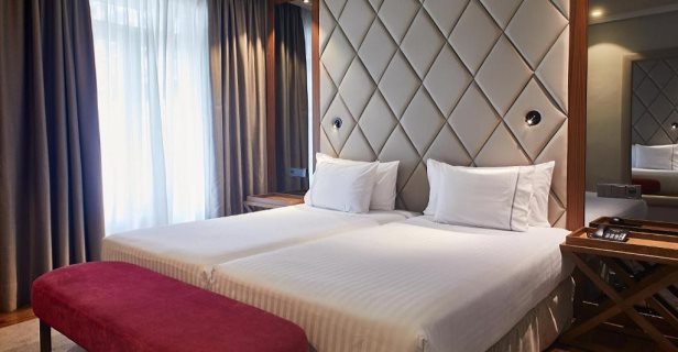 Hotel Silken Palacio Uribarren