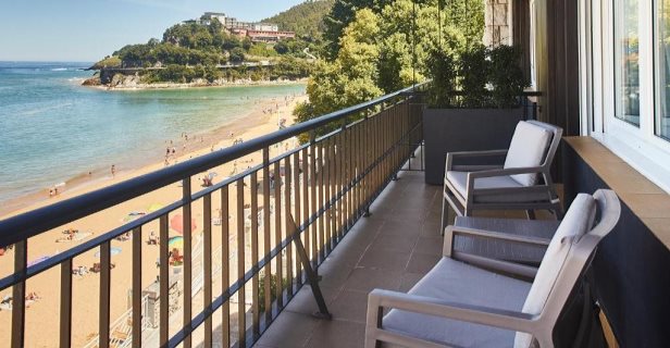 Hotel Silken Palacio Uribarren