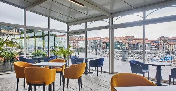 Hotel Silken Palacio Uribarren