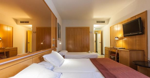 Hotel Silken Rona Dalba
