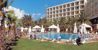Hotel Sirens Beach