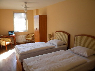 Hotel Six Inn