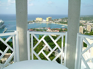 Hotel Sky Castles