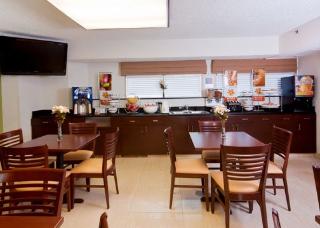 Hotel Sleep Inn Airport
