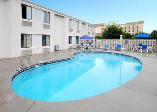 Hotel Sleep Inn North