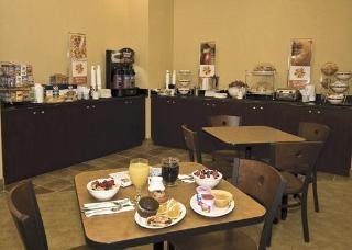 Hotel Sleep Inn & Suites