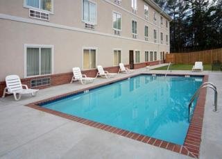 Hotel Sleep Inn & Suites