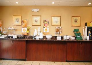 Hotel Sleep Inn & Suites