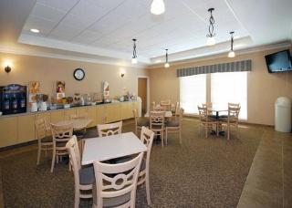 Hotel Sleep Inn & Suites