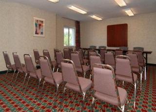 Hotel Sleep Inn & Suites