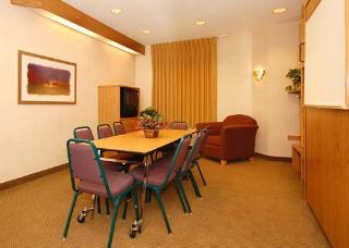 Hotel Sleep Inn & Suites