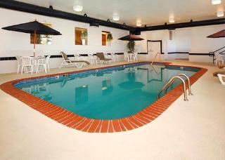 Hotel Sleep Inn & Suites