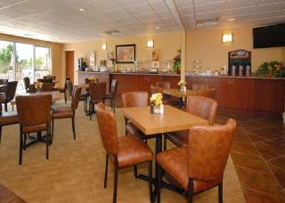 Hotel Sleep Inn & Suites