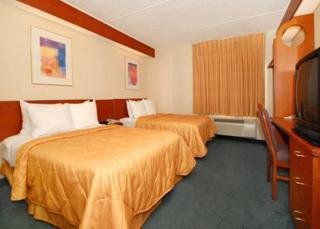 Hotel Sleep Inn & Suites
