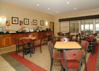 Hotel Sleep Inn & Suites
