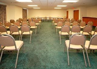 Hotel Sleep Inn & Suites