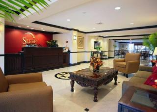 Hotel Sleep Inn & Suites