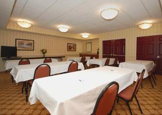 Hotel Sleep Inn & Suites