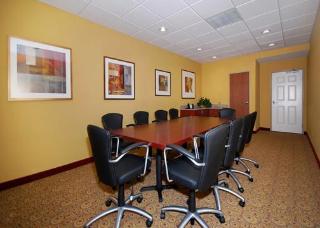 Hotel Sleep Inn & Suites
