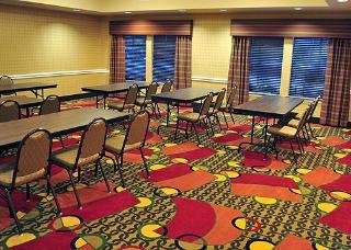 Hotel Sleep Inn & Suites