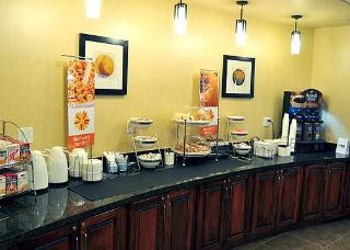Hotel Sleep Inn & Suites