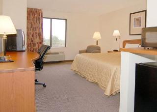 Hotel Sleep Inn & Suites