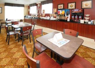 Hotel Sleep Inn & Suites