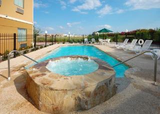 Hotel Sleep Inn & Suites