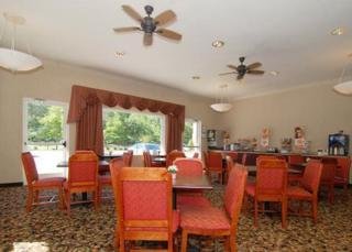 Hotel Sleep Inn & Suites